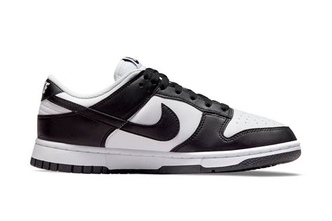 black Nike dunks low women's